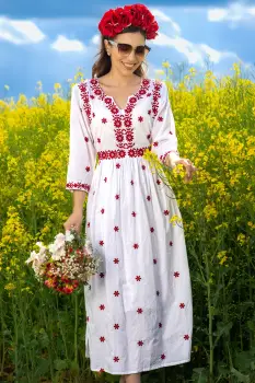 Rochie alba traditionala Selenia din bumbac cu margarete brodate imagine