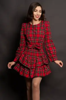 Rochie de Craciun in carouri cu volane si cordon in talie imagine