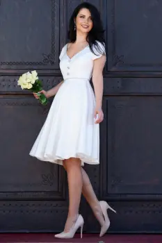 Rochie de cununie Havanna ecru cu maneci tip lalea si nasturi pretiosi imagine