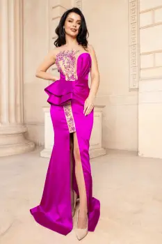Rochie de lux Isis fuchsia cu peplum si model pretios din margele si strassuri imagine