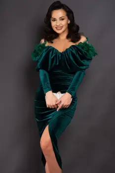 Rochie de ocazie verde Amora midi cu umeri cazuti si fulgi imagine