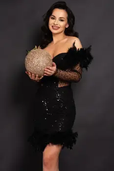 Rochie neagra Valentina scurta cu paiete si fulgi imagine