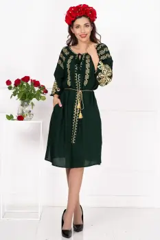 Rochie traditionala din vascoza verde Ecaterina cu broderie bej imagine