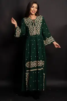 Rochie traditionala verde Gina lunga cu broderie bej imagine