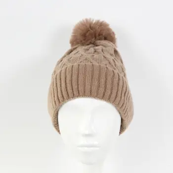 Caciula maro Meka imagine