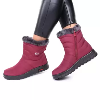 Ghete imblanite bordo Milana imagine