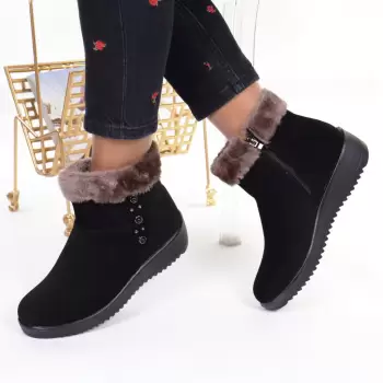 Ghete usoare si comode imblanite Georgiana imagine