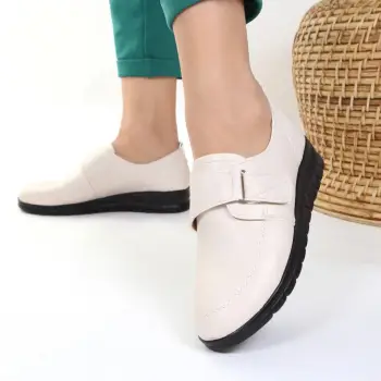 Pantofi crem usori Emidora imagine