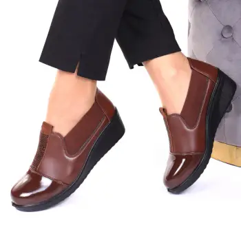 Pantofi maro comozi Zulema imagine