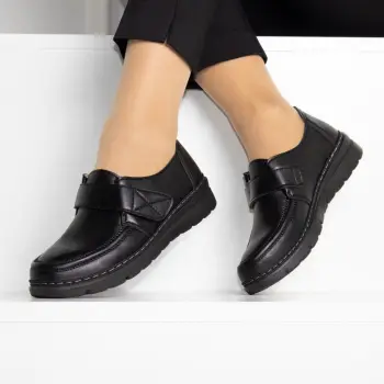 Pantofi negri usori Elisia imagine