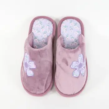 Papuci mov de casa Liryn imagine