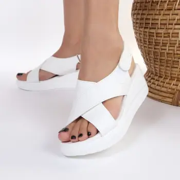 Sandale albe usoare Miano imagine