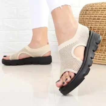 Sandale bej usoare Verina imagine