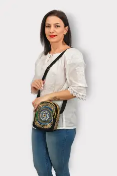 Geanta brodata traditional 3 imagine