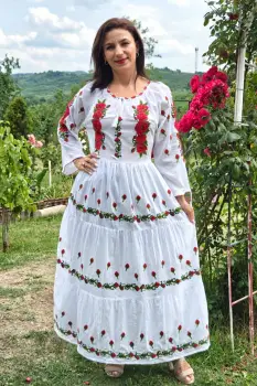 Rochie Traditionala Edera 21 imagine