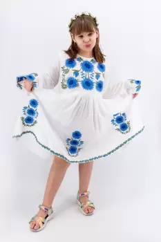 Rochie traditionala fetite Fiorela 4 imagine