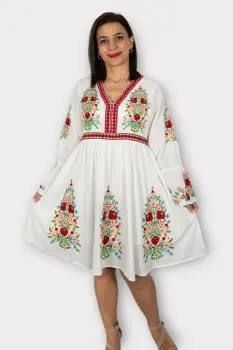 Rochie Traditionala Fiorela 25 imagine