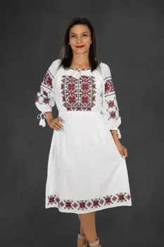 Rochie Traditionala Iustina imagine
