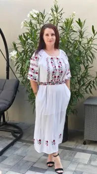 Rochie Traditionala Mirela 5 imagine