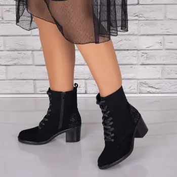 Ghete Dama cu toc Negre din Piele Ecologica Intoarsa Zalaya imagine