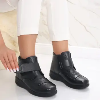 Ghete dama Imblanite Negre din Piele Ecologica Aganla imagine