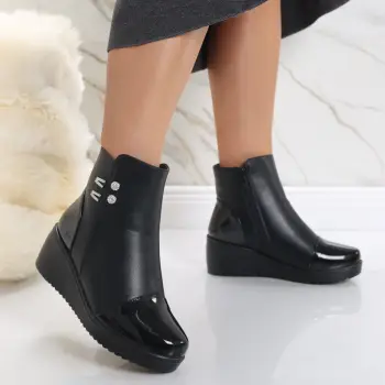 Ghete Dama Imblanite Negre din Piele Ecologica Davera imagine