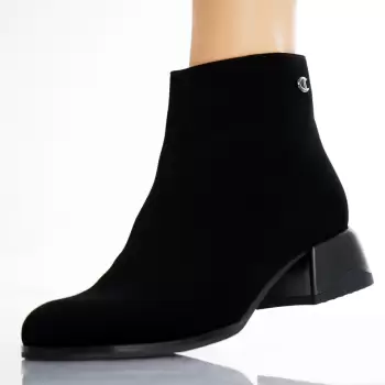 Ghete Dama Imblanite Negre din Piele Ecologica Intoarsa Atya imagine