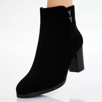 Ghete Dama Imblanite Negre din Piele Ecologica Intoarsa Berta imagine