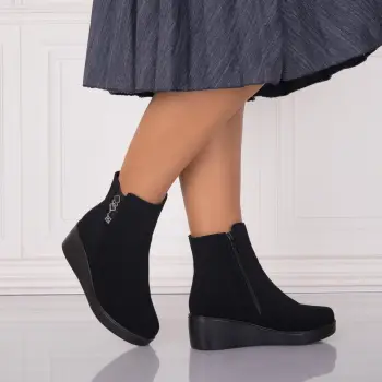 Ghete Dama Imblanite Negre din Piele Ecologica Intoarsa Cadisa imagine