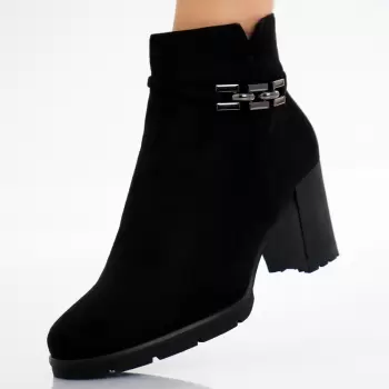 Ghete Dama Imblanite Negre din Piele Ecologica Intoarsa Maivela imagine