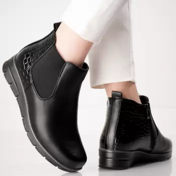 Ghete Dama Imblanite Negre din Piele Ecologica Nina imagine