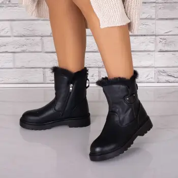 Ghete Dama Imblanite Negre din Piele Ecologica Sarova imagine