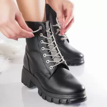 Ghete Dama Imblanite Negre din Piele Ecologica Sibel imagine