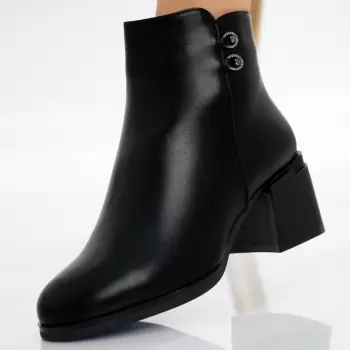 Ghete Dama Imblanite Negre din Piele Ecologica Sinza imagine