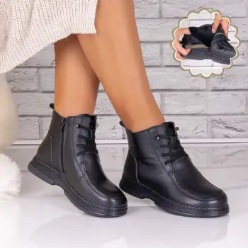 Ghete dama Imblanite Negre din Piele Naturala Avalora imagine