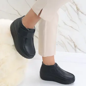 Ghete Dama Imblanite Negre din Piele Naturala Dasian imagine