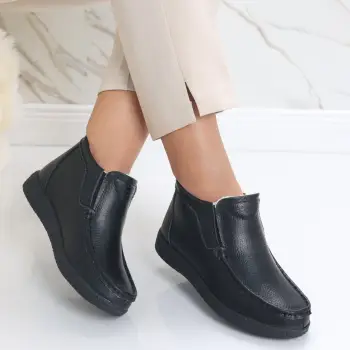 Ghete dama Imblanite Negre din Piele Naturala Dasina imagine