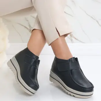 Ghete dama Imblanite Negre din Piele Naturala Tanela imagine