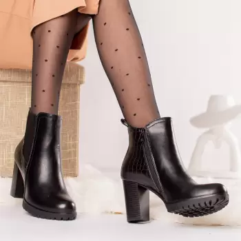 Ghete dama piele ecologica captusite fina negre imagine