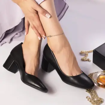 Pantofi cu toc sumitra piele ecologica negru imagine