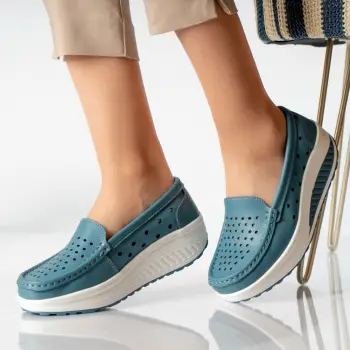 Pantofi dama casual albastri piele naturala perla imagine