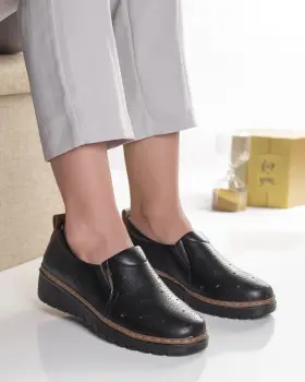 Pantofi dama casual negri din piele ecologica alvia imagine