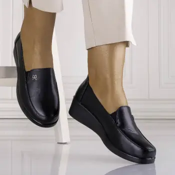 Pantofi dama cu platforma Negri din Piele Ecologica Aosima imagine