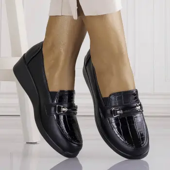 Pantofi dama cu platforma Negri din Piele Ecologica Azonma imagine