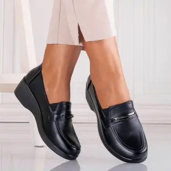 Pantofi dama cu platforma Negri din Piele Ecologica Sadoli imagine