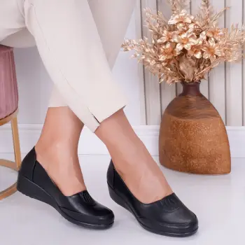 Pantofi dama cu platforma Negri din Piele Ecologica Tara imagine