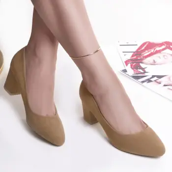 Pantofi dama cu toc bej din piele eco intoarsa hutra imagine