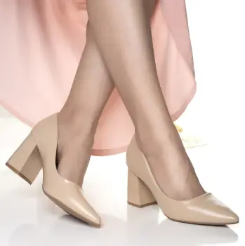 Pantofi dama cu toc bej din piele ecologica furga imagine