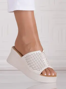Papuci dama Bej cu platforma din Piele Ecologica Astomis imagine