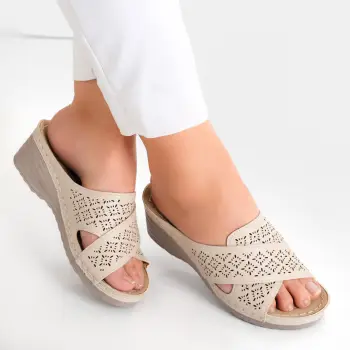 Papuci dama cu platforma Bej din Piele Ecologica Anya imagine